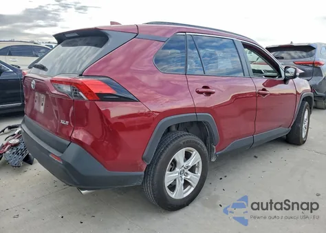 2019 Toyota Rav4 Xle z USA, uszkodzony, nr VIN JTMW1RFV1KD504096